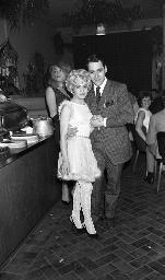 Fasnacht, Restaurant-Bar Barfüsser Zürich, 1968
