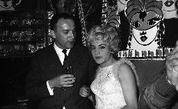 Fasnacht, Restaurant-Bar Barfüsser Zürich, 1968
