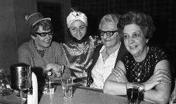 Fasnacht, Restaurant-Bar Barfüsser Zürich, 1968