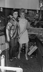 Fasnacht, Restaurant-Bar Barfüsser Zürich, 1968