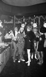 Fasnacht, Restaurant-Bar Barfüsser Zürich, 1968