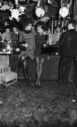 Fasnacht, Restaurant-Bar Barfüsser Zürich, 1968