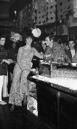 Fasnacht, Restaurant-Bar Barfüsser Zürich, 1969