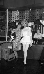 Fasnacht, Restaurant-Bar Barfüsser Zürich, 1969
