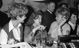 Fasnacht, Restaurant-Bar Barfüsser Zürich, 1969