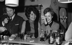 Fasnacht, Restaurant-Bar Barfüsser Zürich, 1969