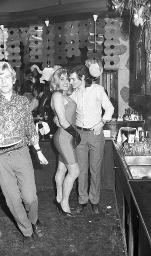 Fasnacht, Restaurant-Bar Barfüsser Zürich, 1969