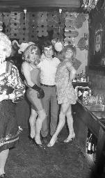 Fasnacht, Restaurant-Bar Barfüsser Zürich, 1969