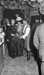 Fasnacht, Restaurant-Bar Barfüsser Zürich, 1969