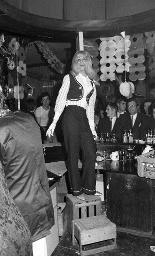 Fasnacht, Restaurant-Bar Barfüsser Zürich, 1969