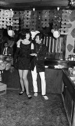 Fasnacht, Restaurant-Bar Barfüsser Zürich, 1969