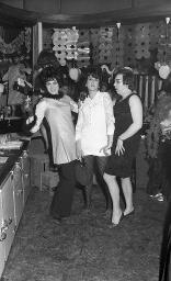 Fasnacht, Restaurant-Bar Barfüsser Zürich, 1969