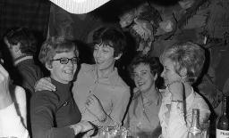 Fasnacht, Restaurant-Bar Barfüsser Zürich, 1970