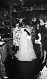 Fasnacht, Restaurant-Bar Barfüsser Zürich, 1970