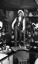 Fasnacht, Restaurant-Bar Barfüsser Zürich, 1970