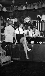 Fasnacht, Restaurant-Bar Barfüsser Zürich, 1970