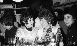 Fasnacht, Restaurant-Bar Barfüsser Zürich, 1970