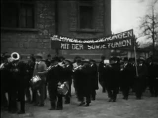 „Arbeitslose verlangen Arbeit“, „Der Zug der 10‘000 Arbeitslosen“ - Demonstration in Bern, Winter 1935/1936