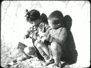 [Spanien 1937 - Bitte kleben] vermutlich nicht verwendetes Material für den Film "Aus einem Kindernheim (Barcelona)" von Robert Risler