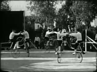 "Gesunder Sport im A. T.B. / Le sport sain à l’U.T.O." ca. 1933