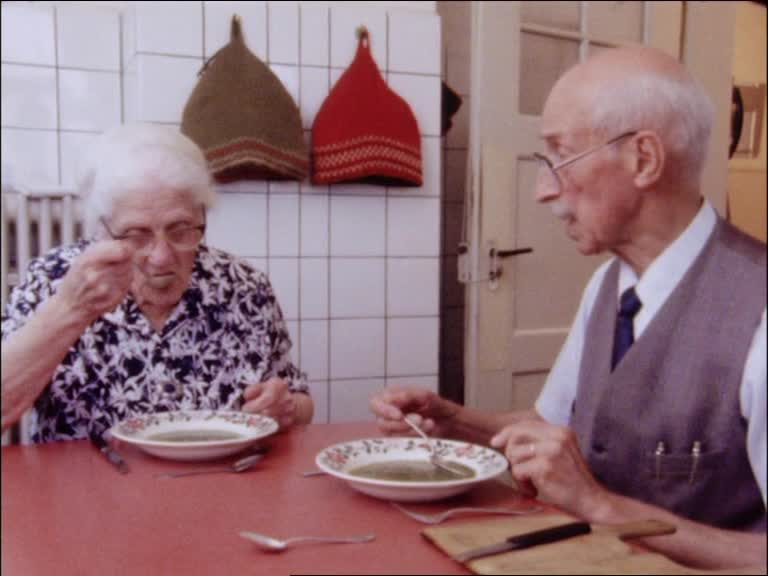 "...ausser man tut es" Sendung über die Pro Senectute vom 10.10.1987